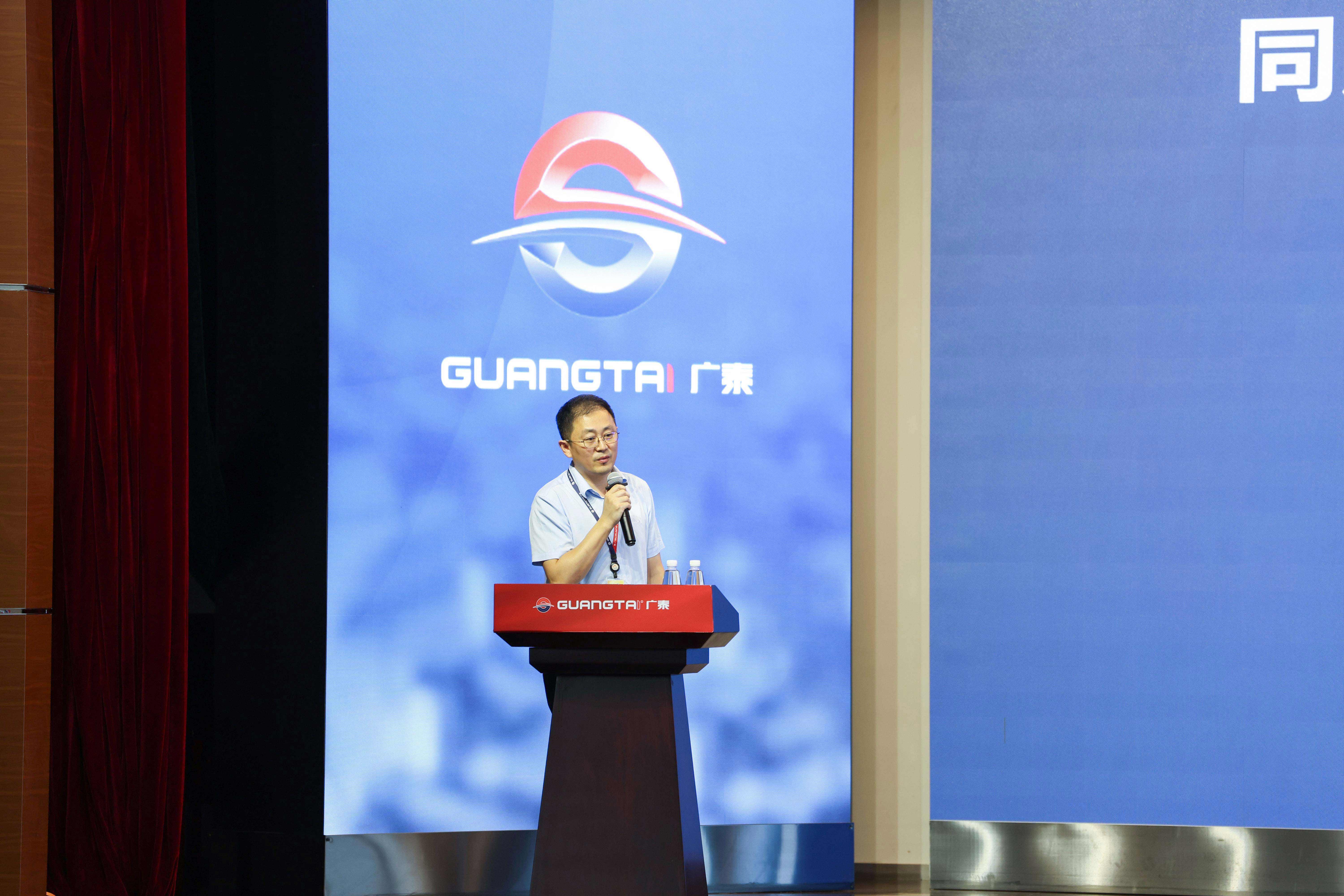 7Q3A9250.jpg 7Q3A9250.jpg